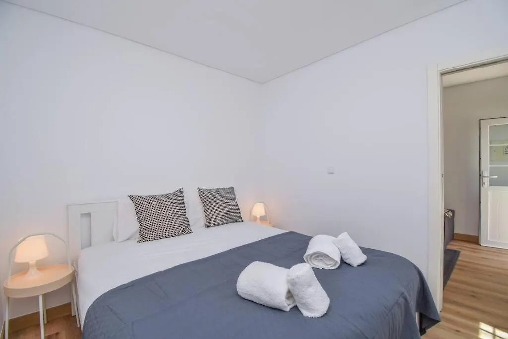 Appartamento Charmoso Apartamento Com 1 Quarto - 10 Minutos Da Praia Parede