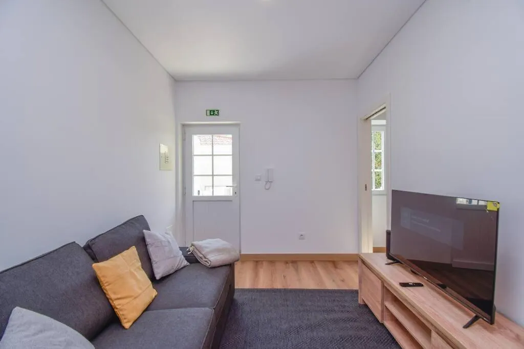 Apartment Charmoso Apartamento Com 1 Quarto - 10 Minutos Da Praia Parede